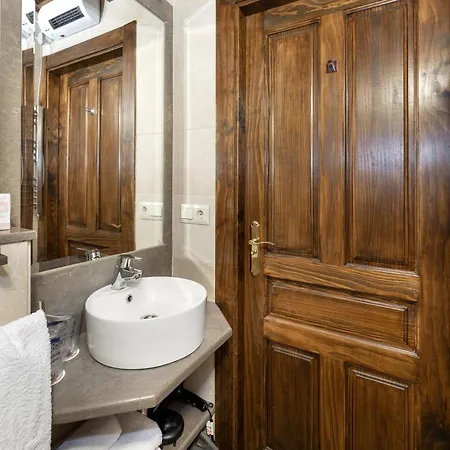 Aljibe Rodrigo Del Campo 1c Apartamento Granada